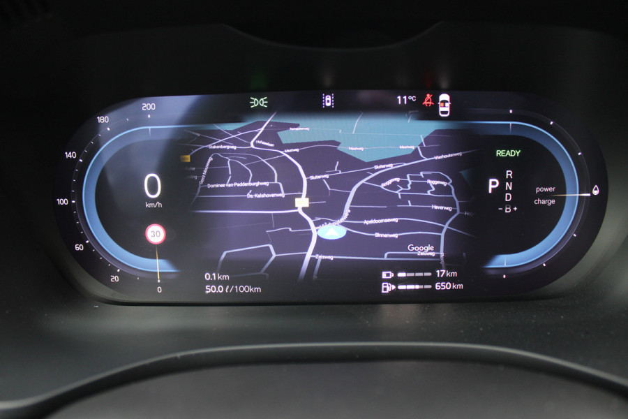 Volvo XC60 2.0 T6 Plug-in hybrid AWD Plus Bright | Luchtvering | Trekhaak | H&K | 360 Camera | Full