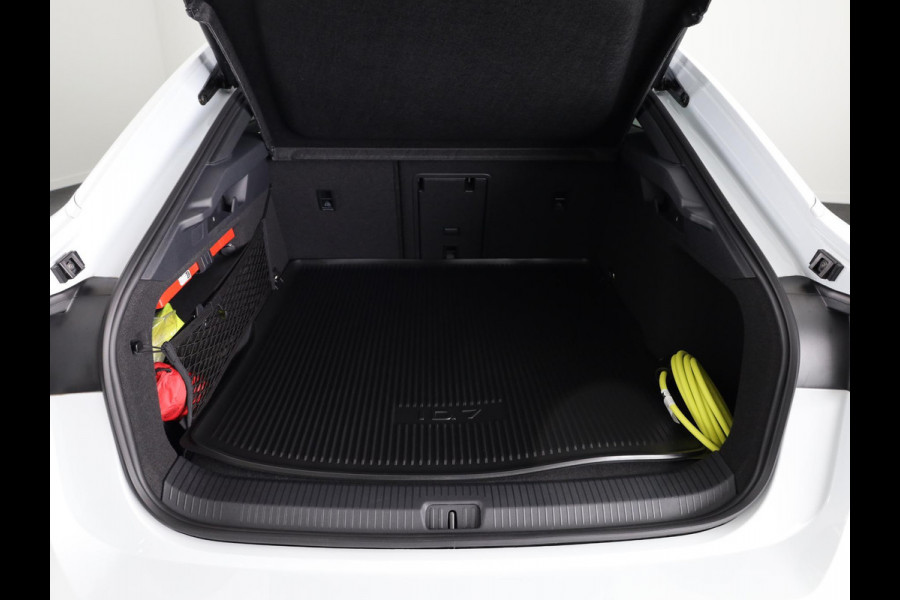 Volkswagen ID.7 Pro Business 77 kWh accu, 210 kW / 286 pk Limousin