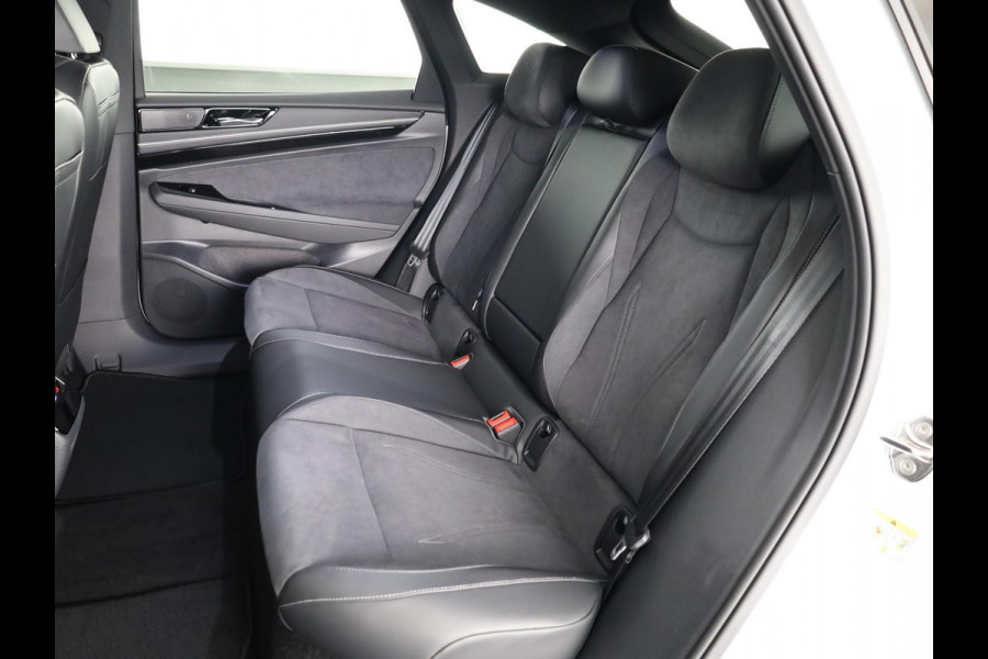 Volkswagen ID.7 Pro Business 77 kWh accu, 210 kW / 286 pk Limousin