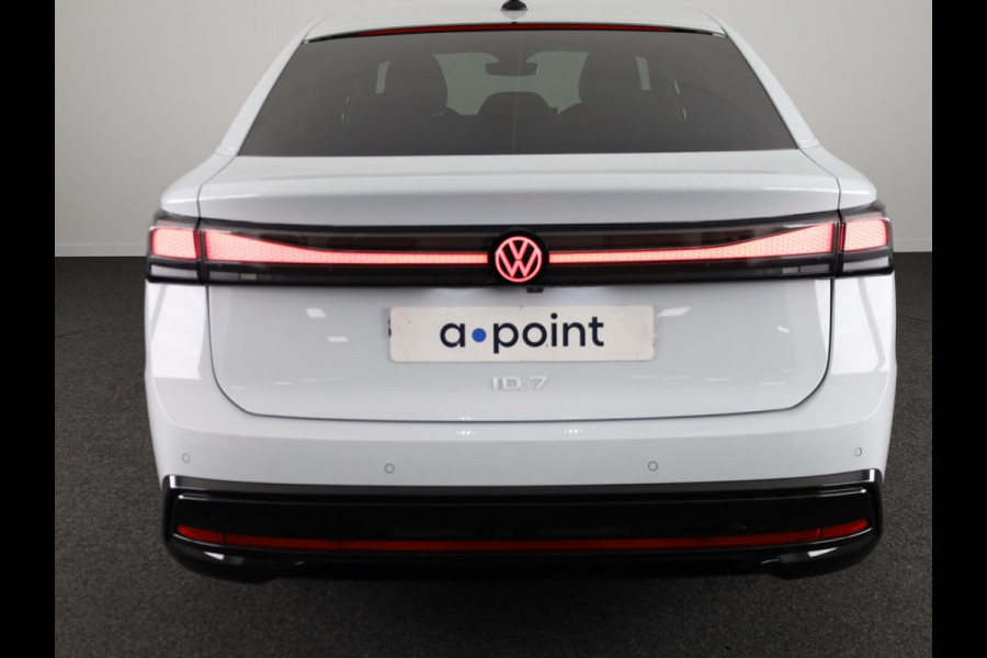 Volkswagen ID.7 Pro Business 77 kWh accu, 210 kW / 286 pk Limousin