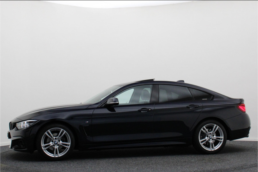 BMW 4 Serie Gran Coupé 418i Executive Edition M Sport Leer, Schuif-/Kanteldak, Head-Up, Camera, Navigatie, PDC