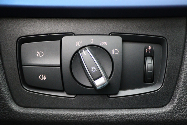 BMW 4 Serie Gran Coupé 418i Executive Edition M Sport Leer, Schuif-/Kanteldak, Head-Up, Camera, Navigatie, PDC