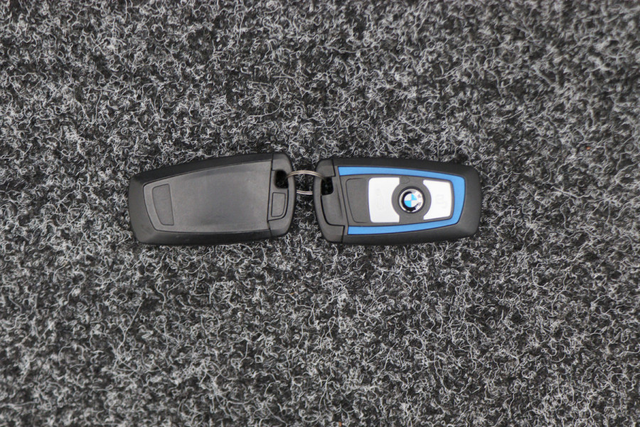 BMW 4 Serie Gran Coupé 418i Executive Edition M Sport Leer, Schuif-/Kanteldak, Head-Up, Camera, Navigatie, PDC