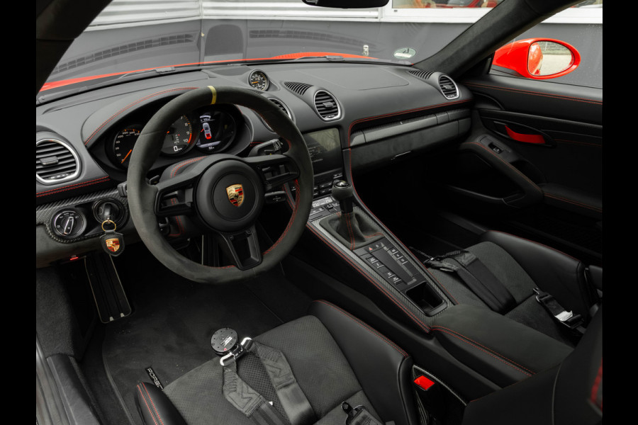 Porsche 718 GT4 RS MR - Full Manthey Kit - Liftsysteem Vooras - LED PDLS