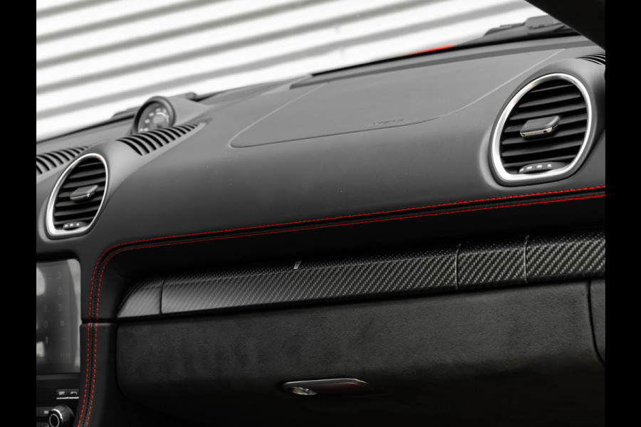 Porsche 718 GT4 RS MR - Full Manthey Kit - Liftsysteem Vooras - LED PDLS