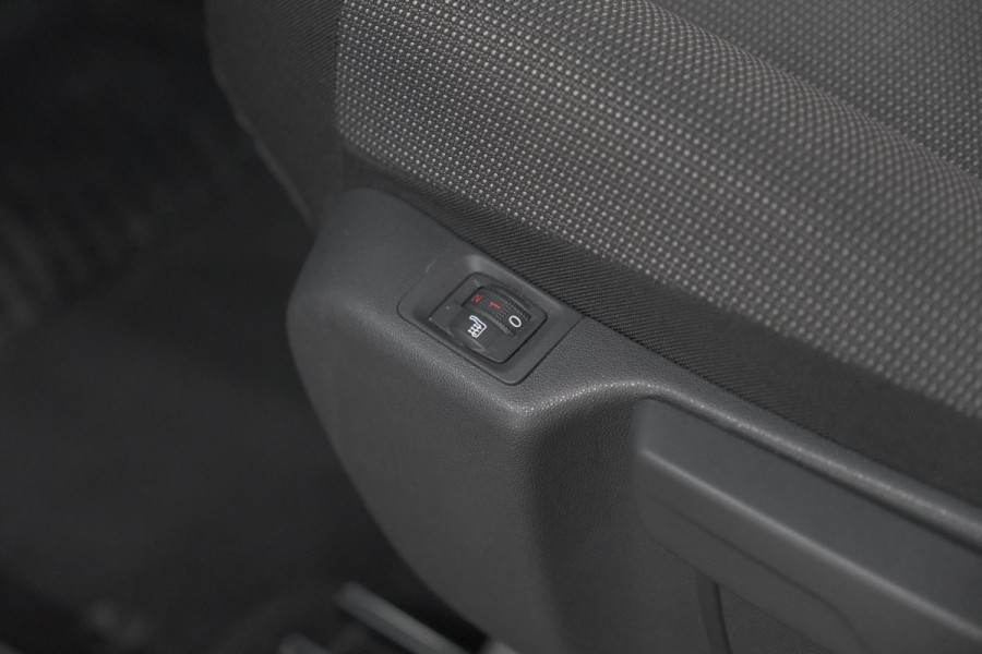 Citroën C3 Aircross PureTech 130 EAT6 Plus | Stoelverwarming | Parkeersensoren | Apple Carplay