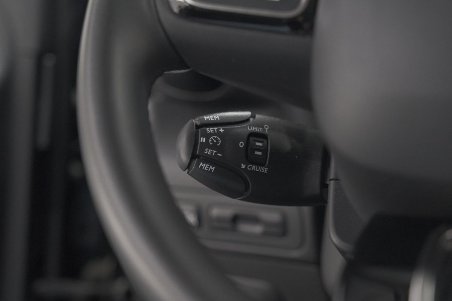 Citroën C3 Aircross PureTech 130 EAT6 Plus | Stoelverwarming | Parkeersensoren | Apple Carplay