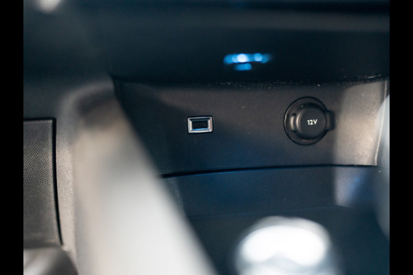 Peugeot 3008 1.2 PureTech Allure | Trekhaak | Elk. A-klep | Stoelverw. | Camera | Prijs Rijklaar!!