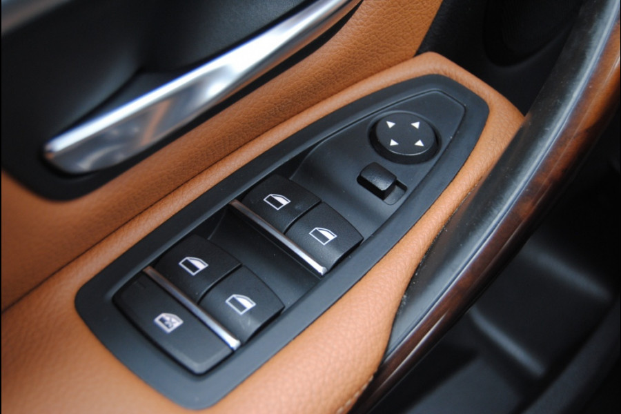 BMW 3 Serie 318i Lu.L Exec.|| NAP