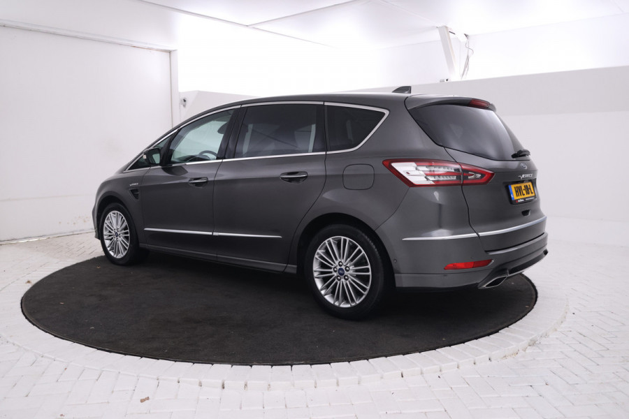 Ford S-Max 2.0 TDCi Vignale 190pk, 7 Pers, panorama, Automaat, Leer, Alle opties.