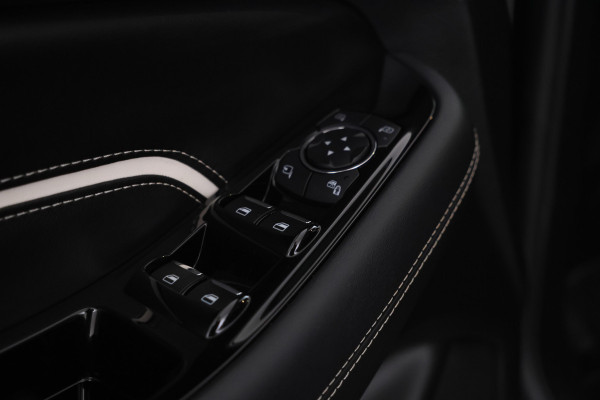 Ford S-Max 2.0 TDCi Vignale 190pk, 7 Pers, panorama, Automaat, Leer, Alle opties.