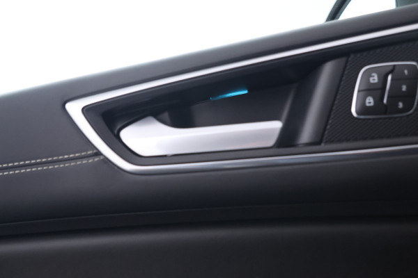 Ford S-Max 2.0 TDCi Vignale 190pk, 7 Pers, panorama, Automaat, Leer, Alle opties.