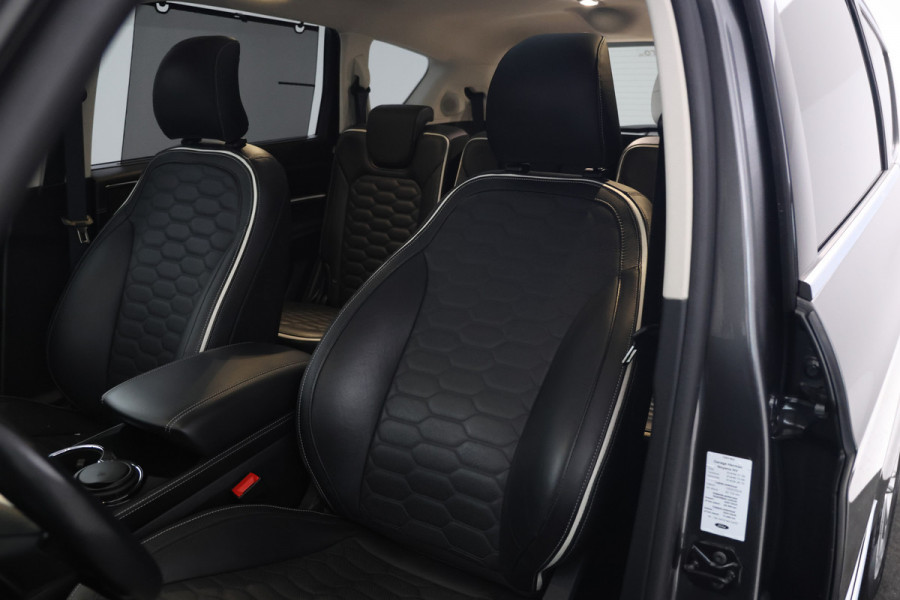 Ford S-Max 2.0 TDCi Vignale 190pk, 7 Pers, panorama, Automaat, Leer, Alle opties.