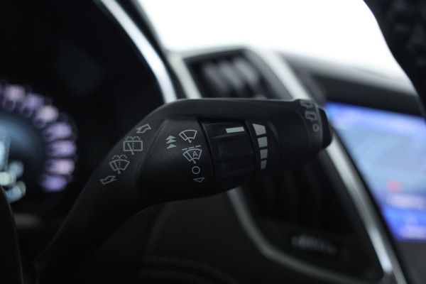 Ford S-Max 2.0 TDCi Vignale 190pk, 7 Pers, panorama, Automaat, Leer, Alle opties.