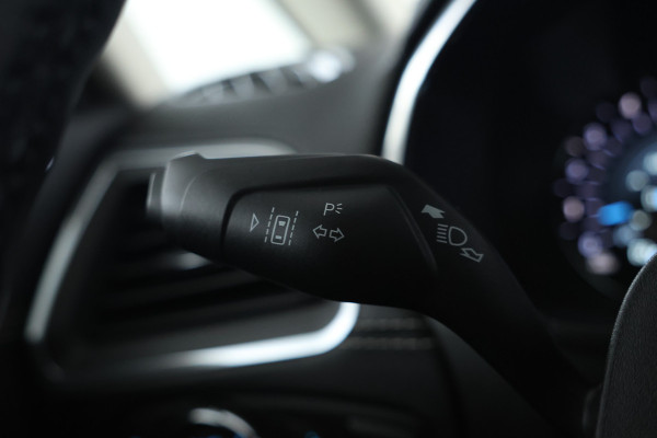 Ford S-Max 2.0 TDCi Vignale 190pk, 7 Pers, panorama, Automaat, Leer, Alle opties.