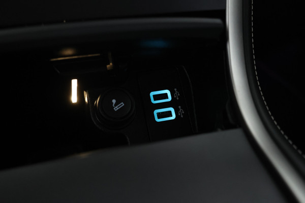 Ford S-Max 2.0 TDCi Vignale 190pk, 7 Pers, panorama, Automaat, Leer, Alle opties.