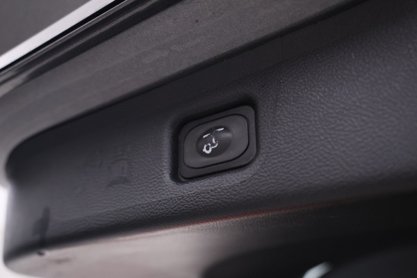 Ford S-Max 2.0 TDCi Vignale 190pk, 7 Pers, panorama, Automaat, Leer, Alle opties.