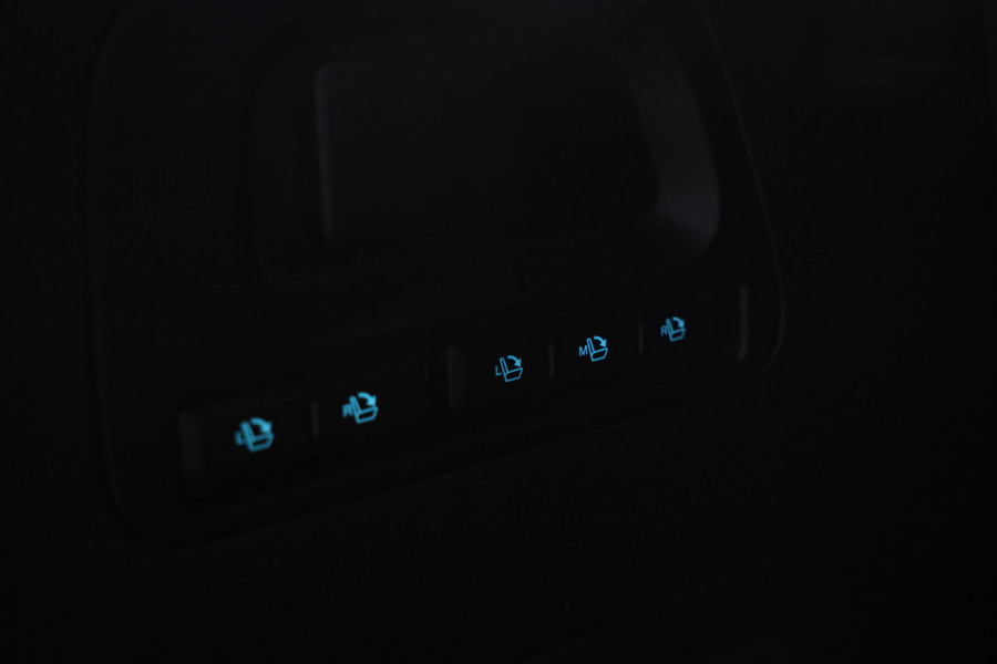 Ford S-Max 2.0 TDCi Vignale 190pk, 7 Pers, panorama, Automaat, Leer, Alle opties.