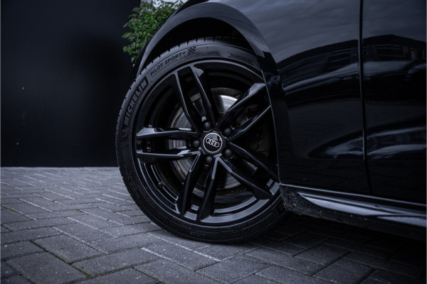 Audi A4 Avant 35 TFSI Launch edition Sport - S Line | Cruise Control | Sportstuur | Sfeerverlichting