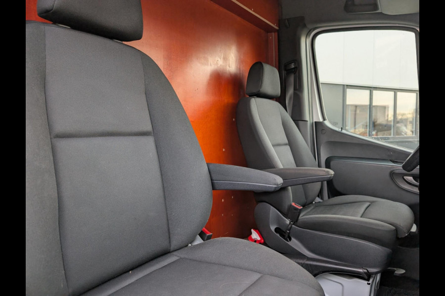 Mercedes-Benz Sprinter 316 160PK L2H2 3500KG TREKHAAK CRUISE CLIMATE M-BUX PARKEERSENSOREN CAMERA