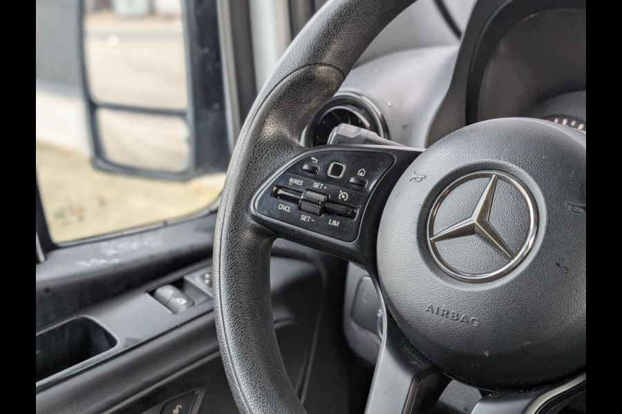 Mercedes-Benz Sprinter 316 160PK L2H2 3500KG TREKHAAK CRUISE CLIMATE M-BUX PARKEERSENSOREN CAMERA