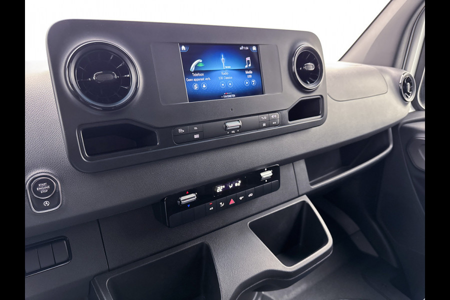 Mercedes-Benz Sprinter 317 1.9 Koelwagen L2H2 RWD Dag/Nacht koeling 24 Maanden Certified Garantie Kerstner Distronic Led