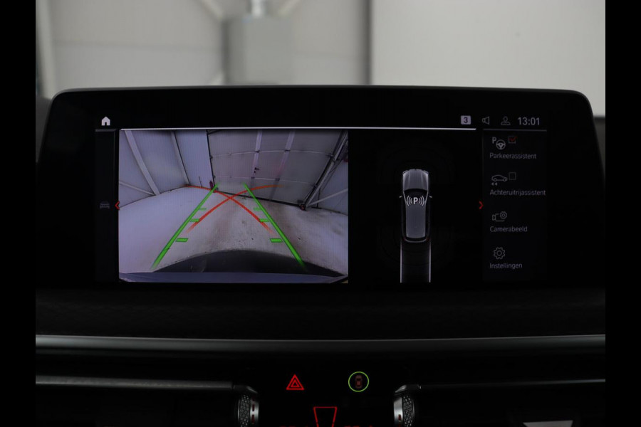 BMW X3 xDrive30e M Sport | Panoramadak | Leder | Stoelverwarming | Camera | Sportstoelen | Carplay | 20'' | Navigatie | Live Cockpit