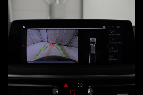 BMW X3 xDrive30e M Sport | Panoramadak | Leder | Stoelverwarming | Camera | Sportstoelen | Carplay | 20'' | Navigatie | Live Cockpit