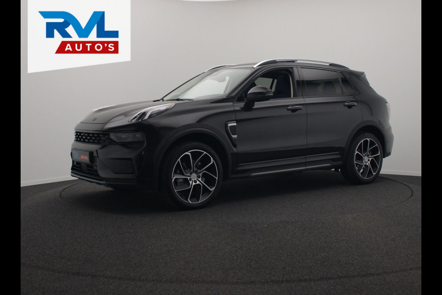 Lynk & Co 01 1.5 261PK Plug-in Hybrid * Black pakket* ZWARTE HEMEL* 360° Camera Pano/dak Apple/Carplay Adaptive/Cruise