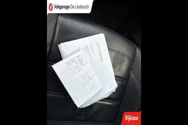 Volkswagen Multivan 2.0 TDI L1H1 Highline /leer/7 P/schuifdak/trekhaak/camera/navi/vol