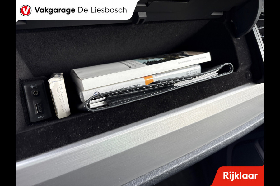 Volkswagen Multivan 2.0 TDI L1H1 Highline /leer/7 P/schuifdak/trekhaak/camera/navi/vol