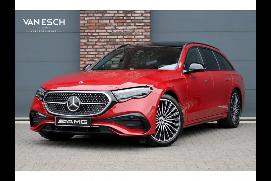 Mercedes-Benz E-Klasse Estate 300 e AMG Line | Distronic | Panoramadak | Memory | Trekhaak | Soft-Close | Surround Camera | Digital Light | Verwarmd Stuurwiel | Keyless Go | Nightpakket |