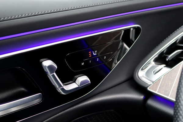 Mercedes-Benz E-Klasse Estate 300 e AMG Line | Distronic | Panoramadak | Memory | Trekhaak | Soft-Close | Surround Camera | Digital Light | Verwarmd Stuurwiel | Keyless Go | Nightpakket |