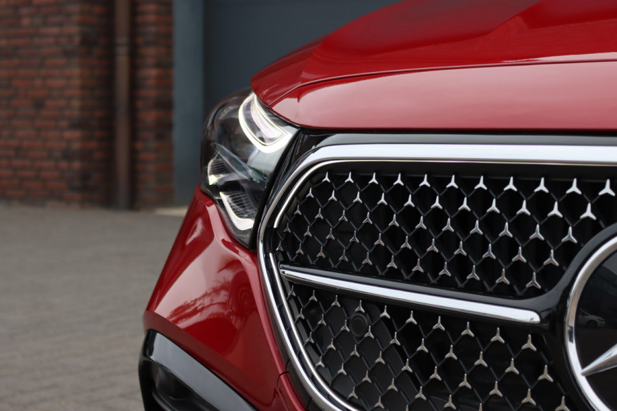 Mercedes-Benz E-Klasse Estate 300 e AMG Line | Distronic | Panoramadak | Memory | Trekhaak | Soft-Close | Surround Camera | Digital Light | Verwarmd Stuurwiel | Keyless Go | Nightpakket |