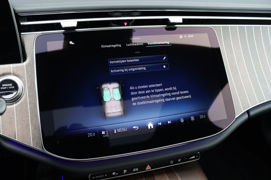 Mercedes-Benz E-Klasse Estate 300 e AMG Line | Distronic | Panoramadak | Memory | Trekhaak | Soft-Close | Surround Camera | Digital Light | Verwarmd Stuurwiel | Keyless Go | Nightpakket |