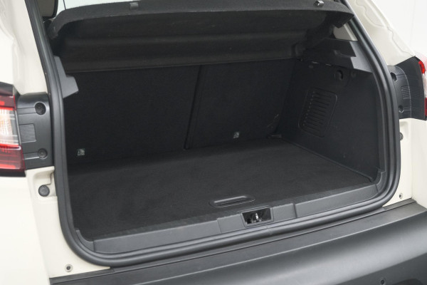 Renault Captur TCe 120 EDC Initiale Paris | Camera | Dodehoekdetectie | Panoramadak | Navigatie