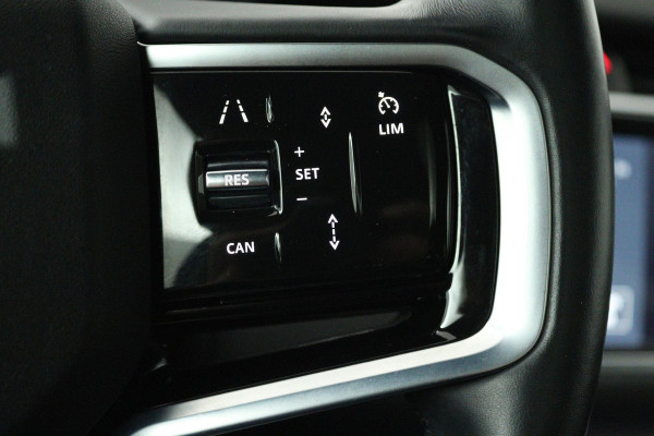 Land Rover Range Rover Evoque 1.5 S (PANORAMADAK, STOELVERWARMING, ACHTERUITRIJCAMERA, PARKEERSENSOREN, LANE-ASSIST)