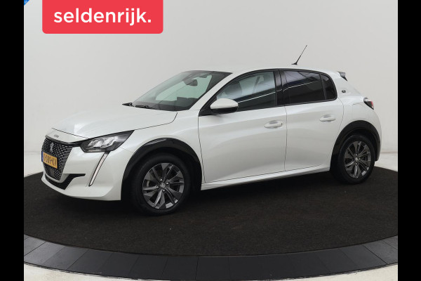 Peugeot e-208 EV Allure 50 kWh | Camera | Carplay | Half leder | Keyless | Navigatie | Full LED | Parkeerhulp | DAB | Getint glas | Climate control | Cruise control