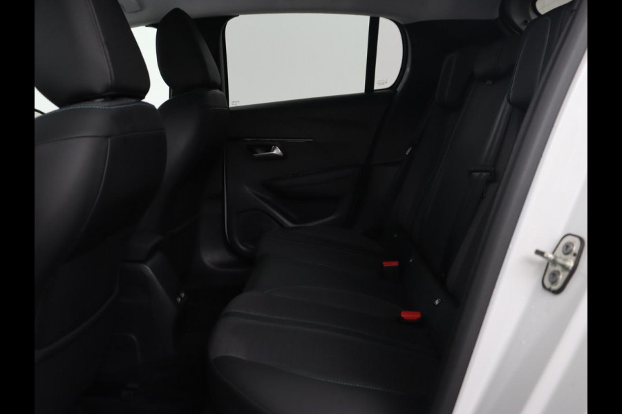 Peugeot e-208 EV Allure 50 kWh | Camera | Carplay | Half leder | Keyless | Navigatie | Full LED | Parkeerhulp | DAB | Getint glas | Climate control | Cruise control