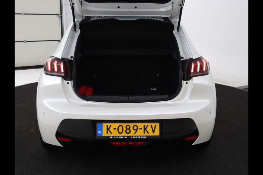 Peugeot e-208 EV Allure 50 kWh | Camera | Carplay | Half leder | Keyless | Navigatie | Full LED | Parkeerhulp | DAB | Getint glas | Climate control | Cruise control