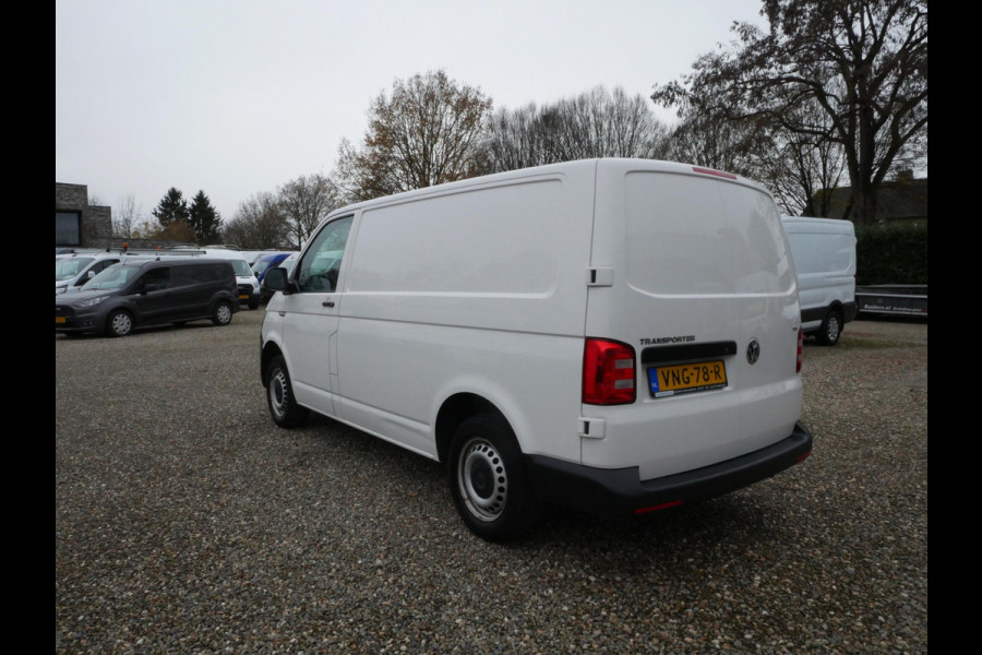 Volkswagen Transporter 2.0 TDI 100PK, L1H1, Airco, Geen garantie, zo meenemen