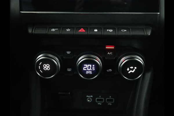 Renault Captur 1.0 TCe Edition One | Trekhaak | 360 Camera | Carplay | Keyless | Navigatie | Half leder | Park Assist | Climate control | Dodehoek detectie | Cruise control | Bluetooth