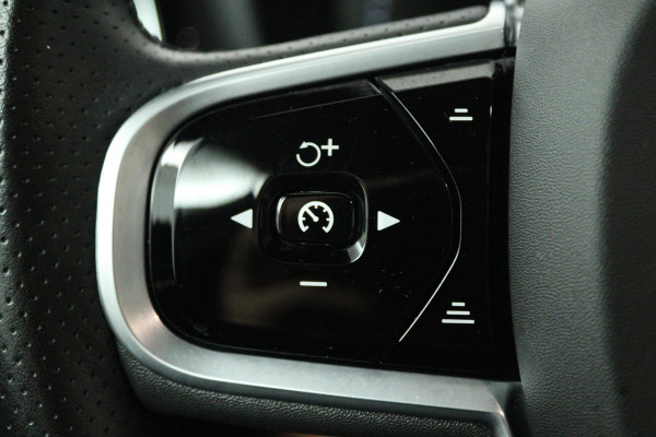 Volvo V60 2.0 T5 Inscription (PANORAMADAK, ACHTERUITRIJCAMERA, PARKEERSENSOREN, CRUISE CONTROL, AUTOMAAT)