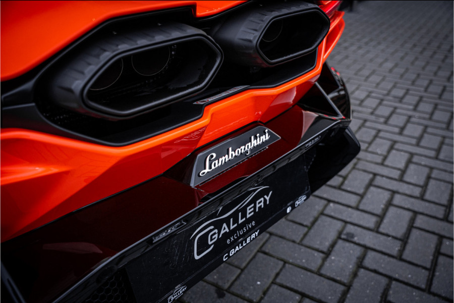 Lamborghini Revuelto - Arancio Apodis | Origineel NL | Volledig PPF | Carbon Interior | Passenger Display