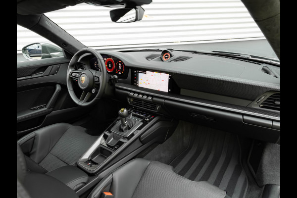 Porsche 911 4.0 GT3 Touring - 992.2 - Manual - 2+2 - Carbon Buckets - Lift - Bose - Matrix LED