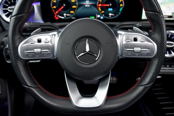 Mercedes-Benz A-Klasse 250 e AMG Night, Pano, Memory, Keyless, Camera, Sfeer, Multibeam, CarPlay!