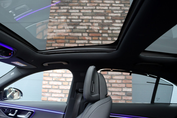Mercedes-Benz E-Klasse AMG 53 4MATIC+ Premium+ | 585pk | Hyperscreen | Achterasbesturing | Stoelventilatie | Trekhaak | Vlakkenverwarming | Soft-Close | Burmester | Zonweringspakket | 3D-Display | HUD |
