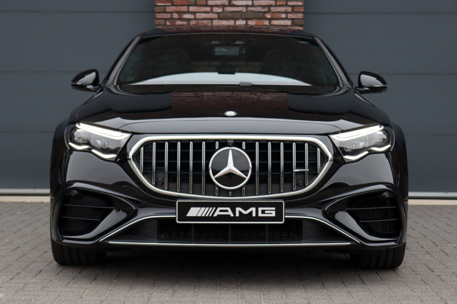 Mercedes-Benz E-Klasse AMG 53 4MATIC+ Premium+ | 585pk | Hyperscreen | Achterasbesturing | Stoelventilatie | Trekhaak | Vlakkenverwarming | Soft-Close | Burmester | Zonweringspakket | 3D-Display | HUD |