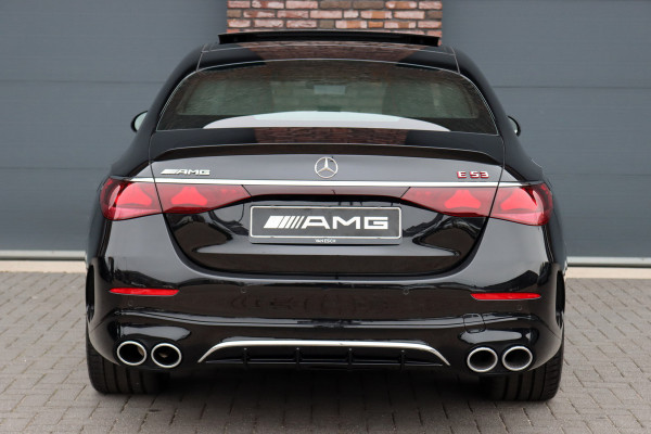 Mercedes-Benz E-Klasse AMG 53 4MATIC+ Premium+ | 585pk | Hyperscreen | Achterasbesturing | Stoelventilatie | Trekhaak | Vlakkenverwarming | Soft-Close | Burmester | Zonweringspakket | 3D-Display | HUD |