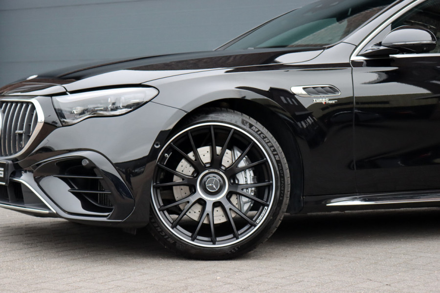 Mercedes-Benz E-Klasse AMG 53 4MATIC+ Premium+ | 585pk | Hyperscreen | Achterasbesturing | Stoelventilatie | Trekhaak | Vlakkenverwarming | Soft-Close | Burmester | Zonweringspakket | 3D-Display | HUD |